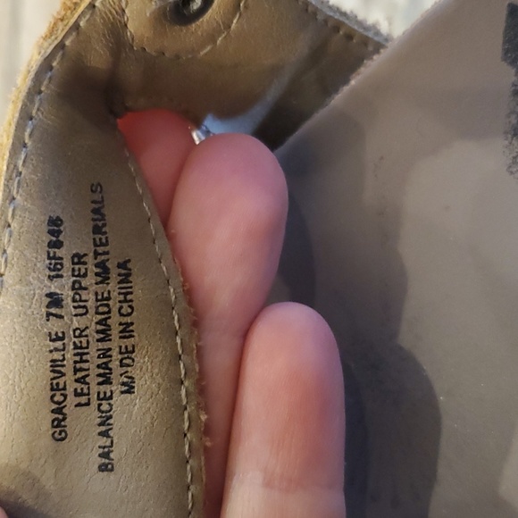 Leather comfort wedge sandal - Picture 4 of 8